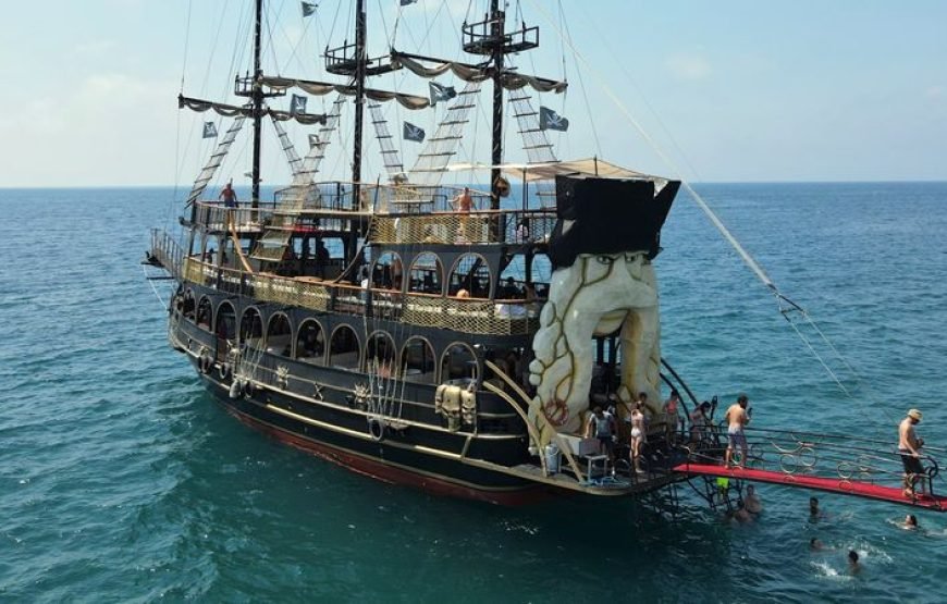 Side Pirate Boat Tour