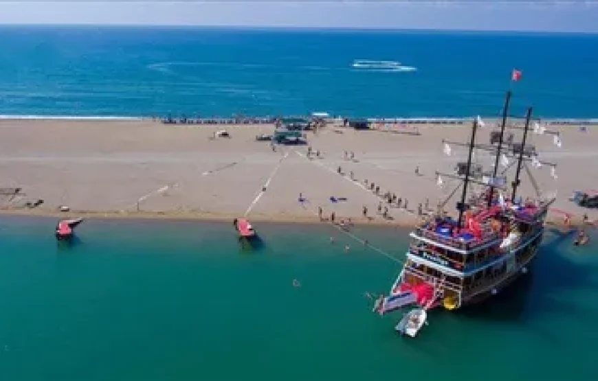 Delfın Islan Boat Tour